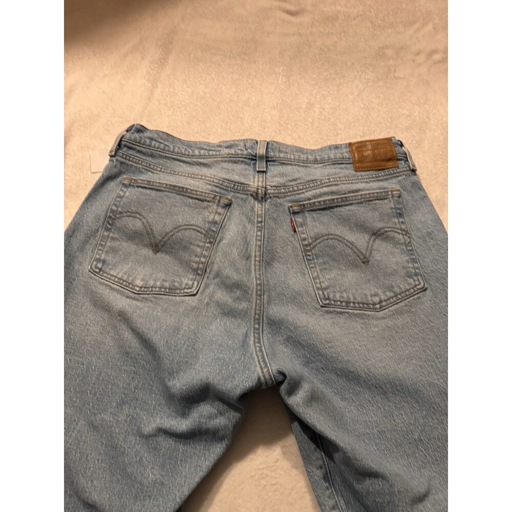 Levis Womens Waterless Wedgie Straight Jeans Blue Light Denim 33 Button Fly - Picture 10 of 16